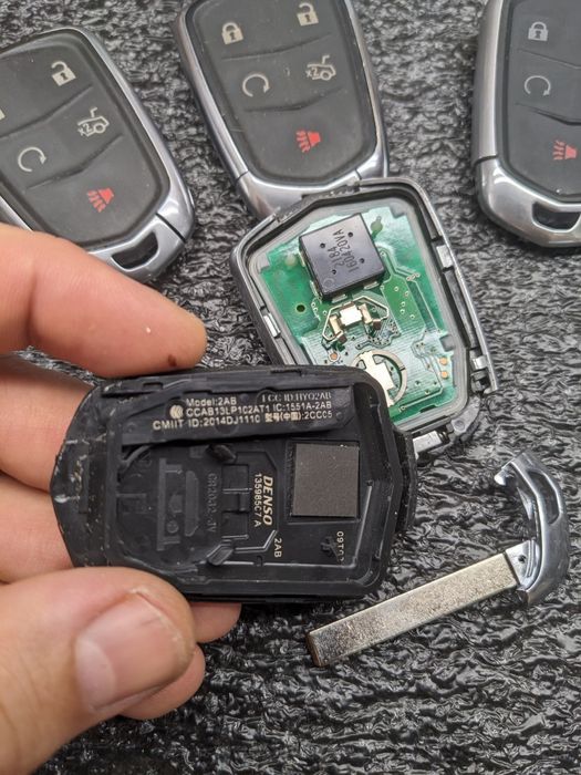 Ключ cadillac ats xts cts xt5 ct6 escalade