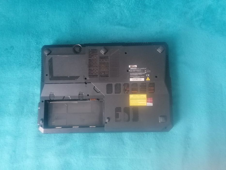 Ігровий Ноутбук 15.6" Medion Erazer X6825 8/750Gb