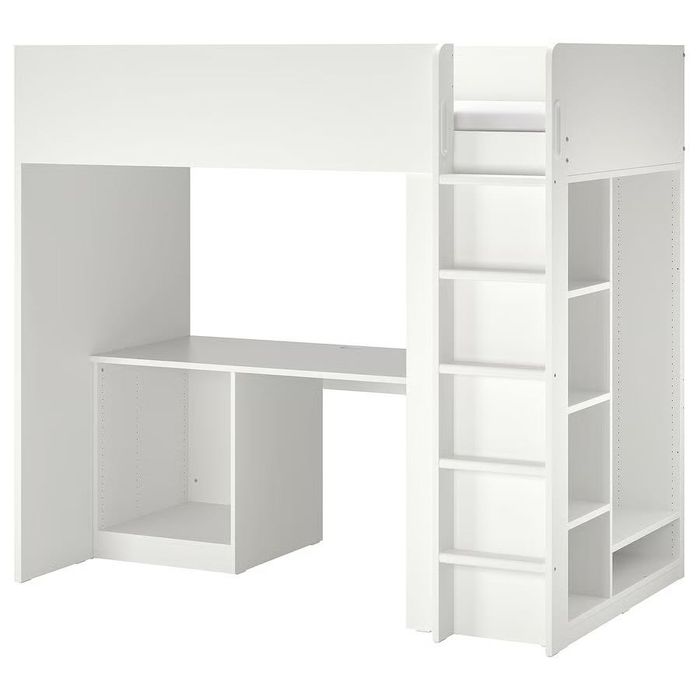 Cama alta com escrivaninha e arrumação