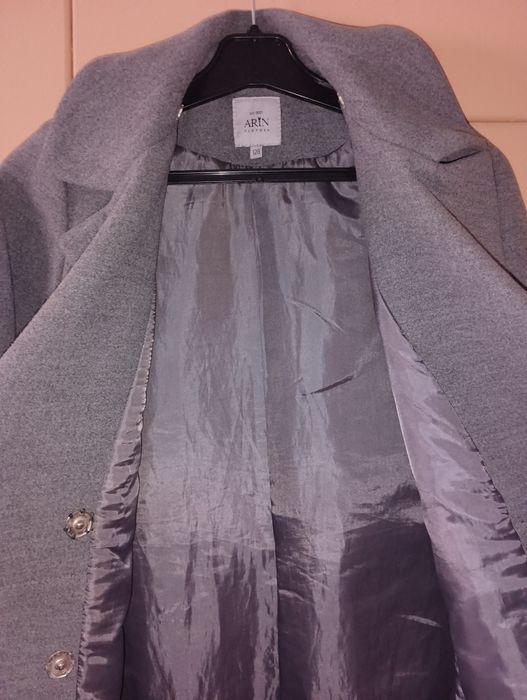Продам пальто от Arin