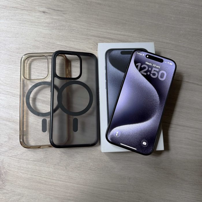 iPhone 15 Pro 256GB Tytan Niebieski + Akcesoria (Spigen)