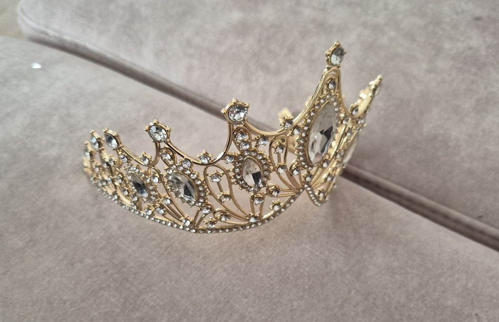 Nowa! Korona metalowa tiara diadem ślub księżniczka urodziny 18