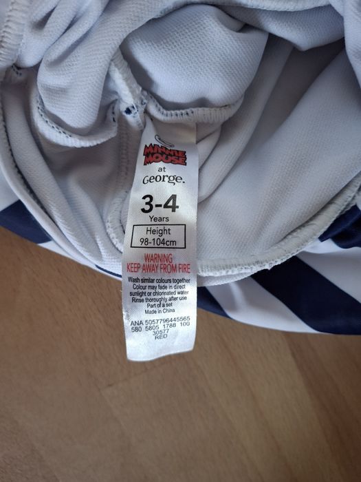 Strój kąpielowy z Myszką Minnie rozm. 98-104 George