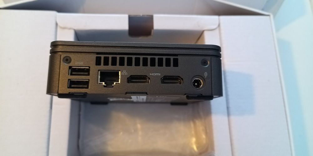 Mini PC Gigabyte 8GB 256Nvme Core i5