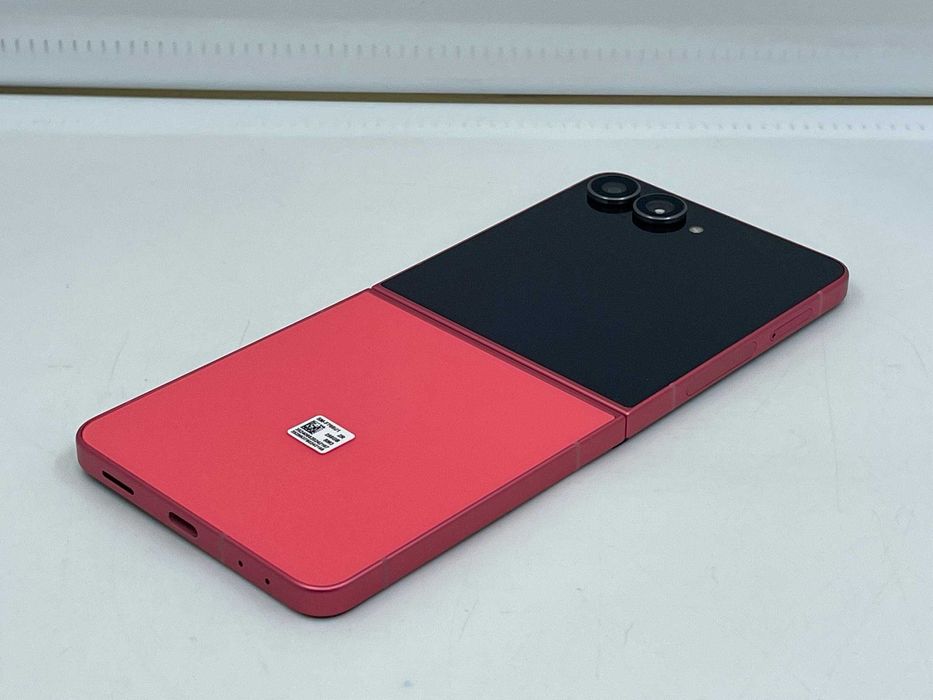 Samsung Galaxy Z Flip7 256GB Pink та Flip 7 FE ГАРАНТІЯ 6 Місяців