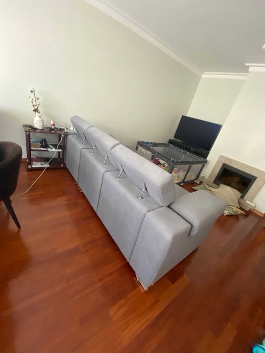 Sofa chaise longue cinzento
