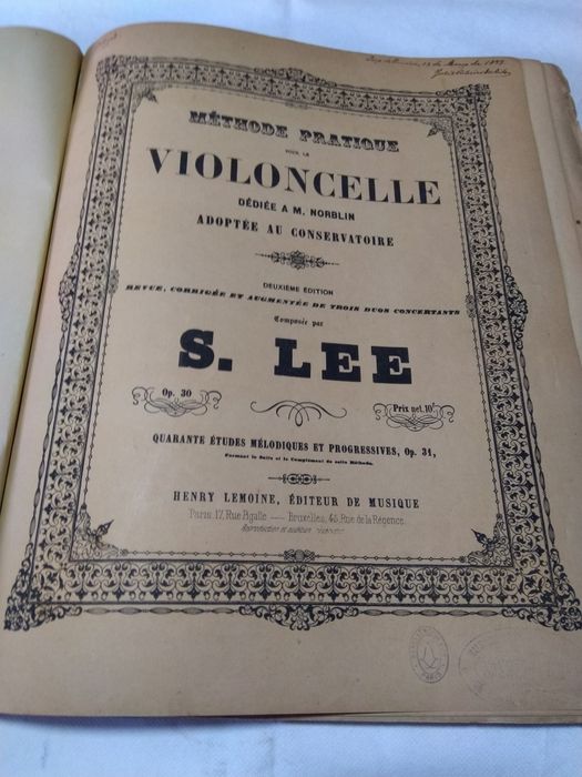 Méthode Pratique Pour Le Violoncelle de S. Lee Partituras