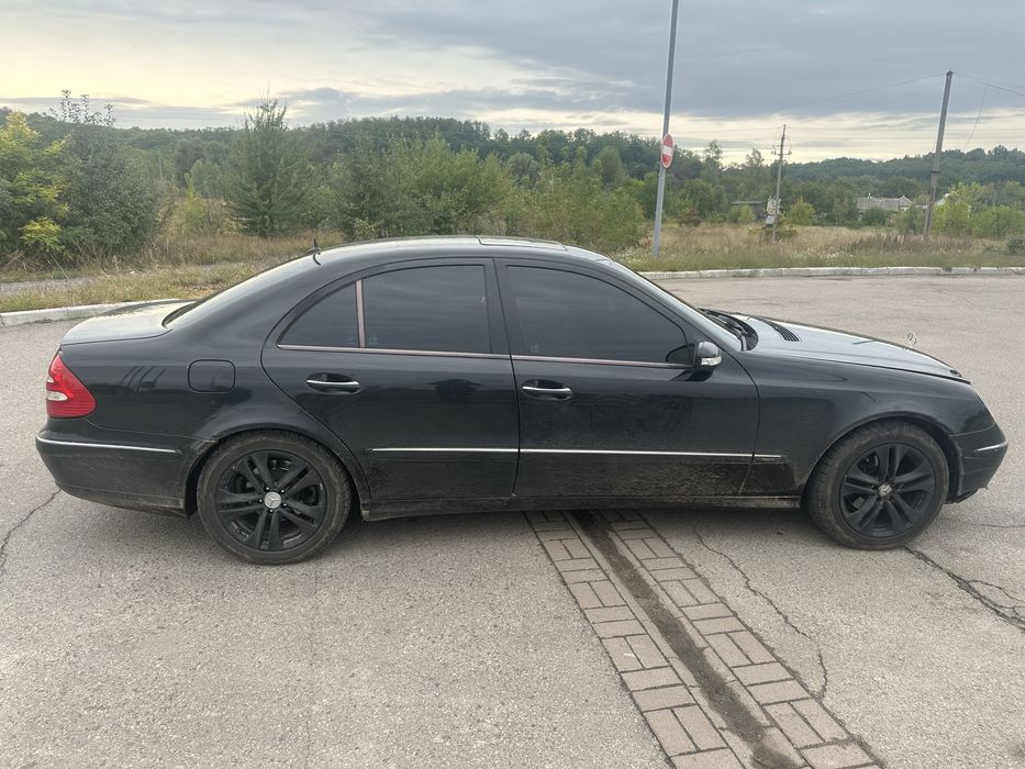 Mercedes Benz W211 E220 CDI
