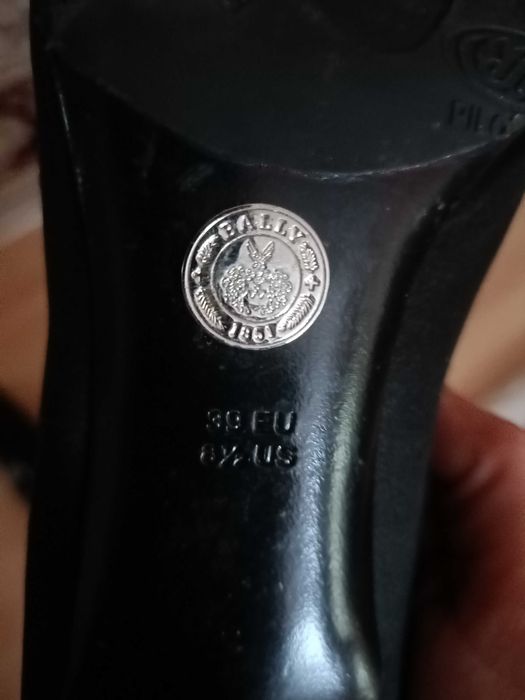 Туфли Bally Оригинал р.39 б/у (24,5см). Made in Italy