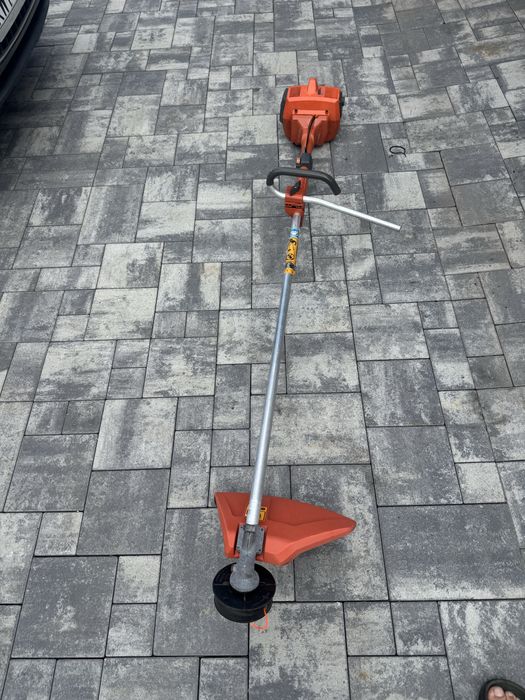 Kosa podkaszarka husqvarna 225 l