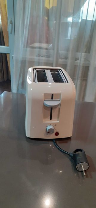 Новый тостер BOSCH, модель ТАТЗА017GB/01, мощность 825-980 W, белый