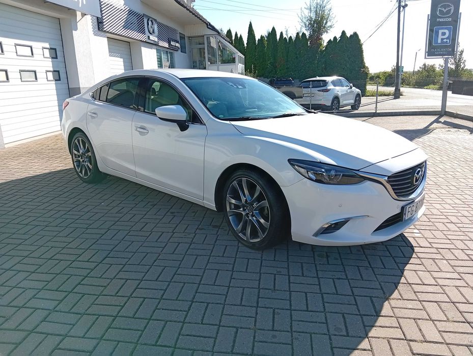 Mazda 6
