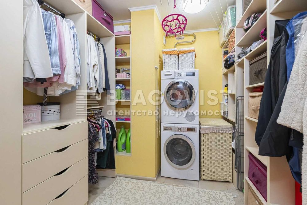 Без %Продаж 5-кім квартири на  вулиці Харківське шосе 56,