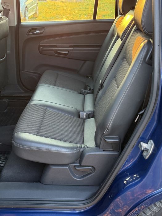 Opel Zafire 2009