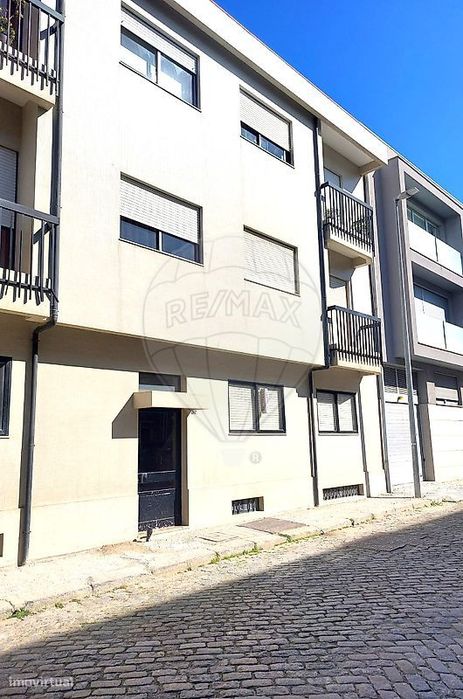 Apartamento T2 para venda — Ramalde, Porto