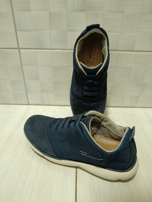 кросівки GEOX  размер 41