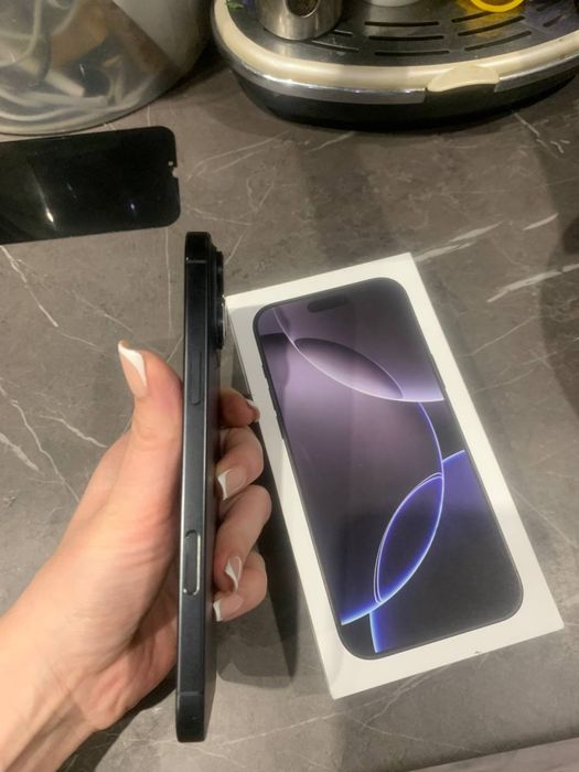Iphone 16 pro max 256g