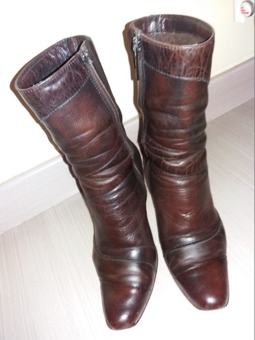 Sprzedam buty eleganckie DAMSKIE KOZACZKI SKÓRZANE BRĄZOWE, rozm. 37