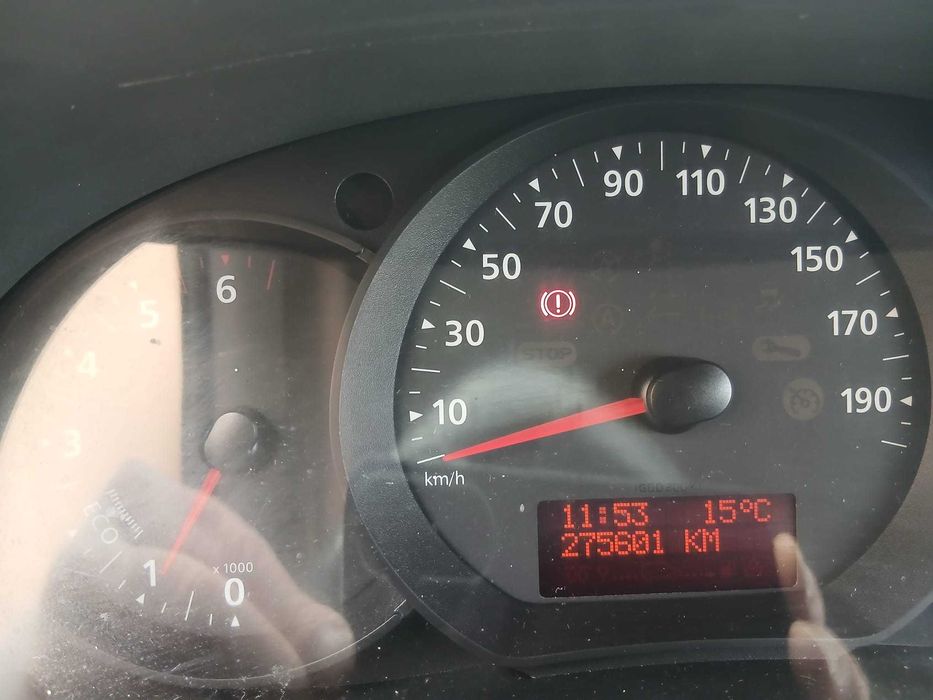 Renault Kangoo 2017 3 Lugares – Revisões em Dia