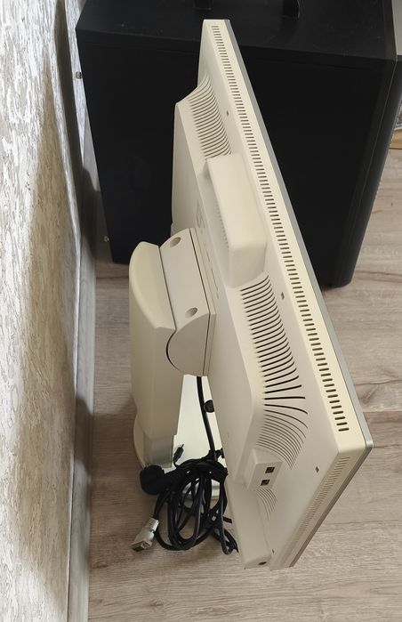 Комп'ютер AMD 3.2GHz, DDR3 12Gb, SSD 60GB, Gforse 9600GT