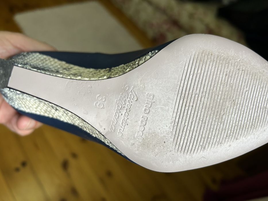 Buty damskie czułenka gino rossi rozm 39