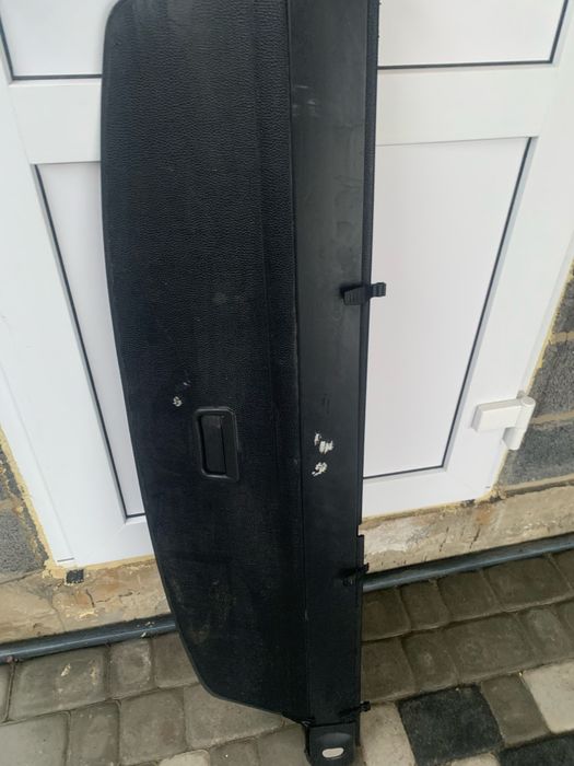 Шторка Tуарег 2016р Оригінал б/у