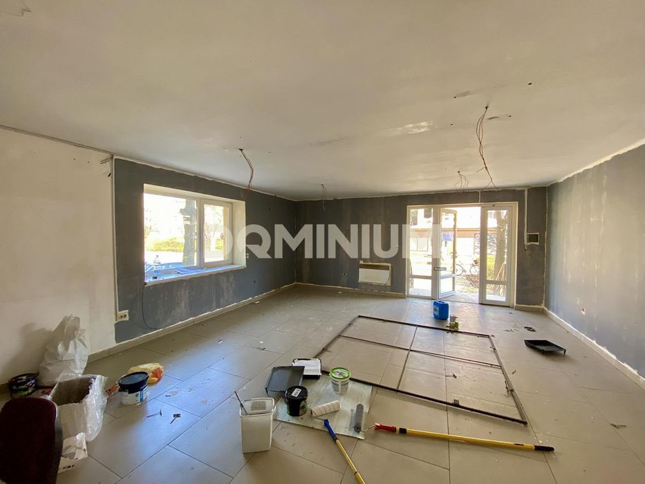 Приміщення для бізнесу 40 м² у Виноградові