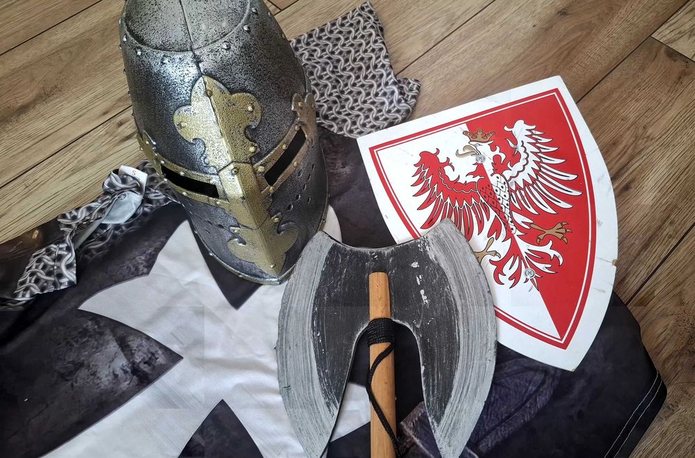 Strój rycerski dziecięcy