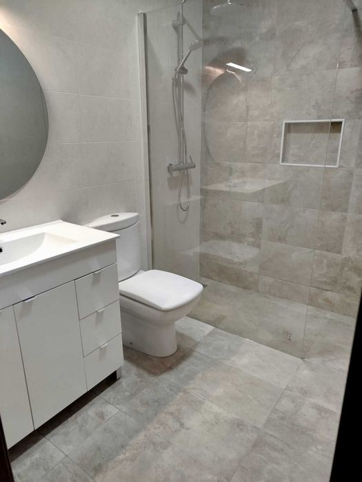 Remodelações, Canalização, Eletricidade, Pinturas, Cozinhas, WC