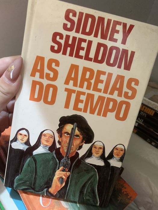 Variados livros em muito bom estado