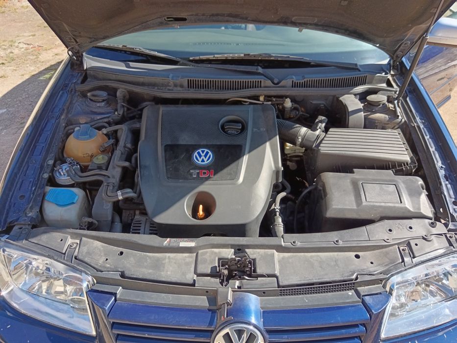 VW Bora 1.9TDI 115 cv — photo 3