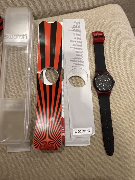 Swatch SUTR400 de coleção