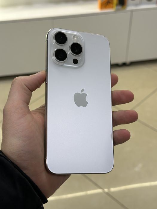 Apple iPhone 15 Pro Max 256gb white Айфон 15 Про Макс 256 білий