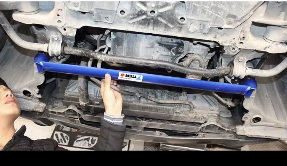 Розпірки Infiniti FX35