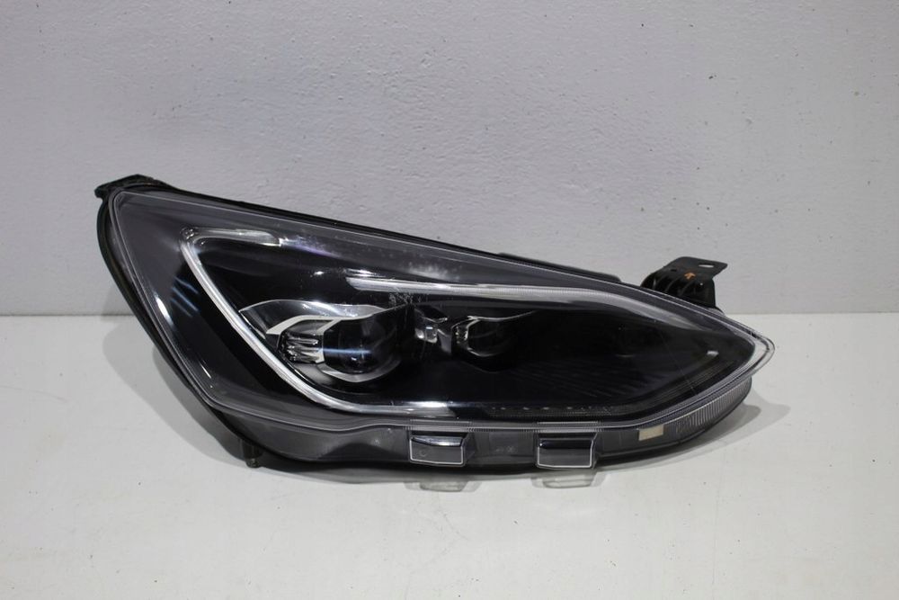ford focus mk4 full led prawy lampa przód prawa