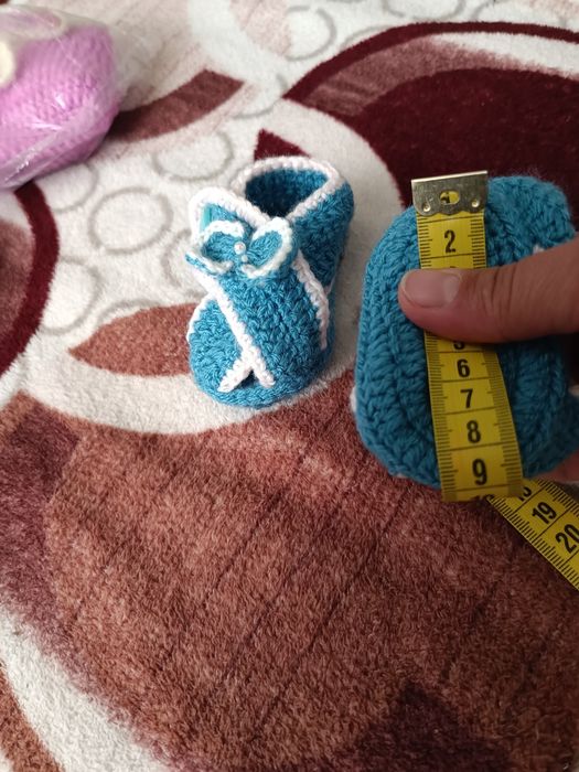 В'язані пінетки  9см  - 13 см . Ручна робота.