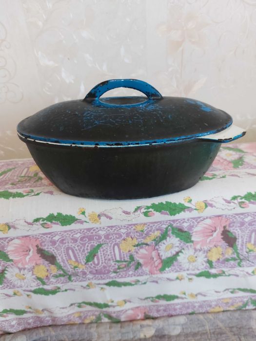 Чугунная эмалированная утятница