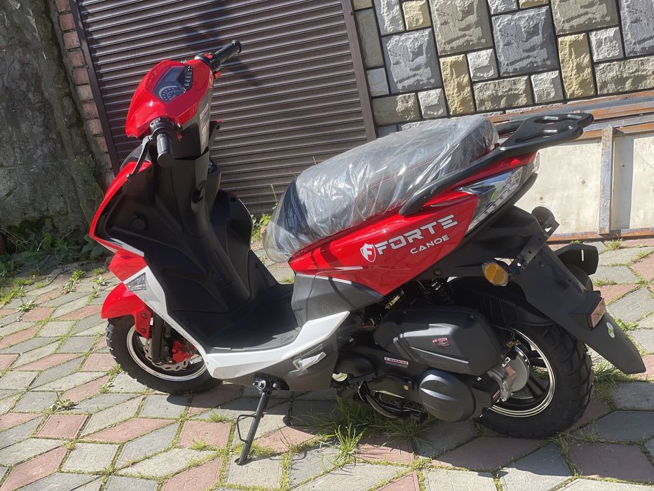 Скутер Forte Canoe