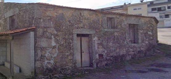 Casa Antiga para reabilitação