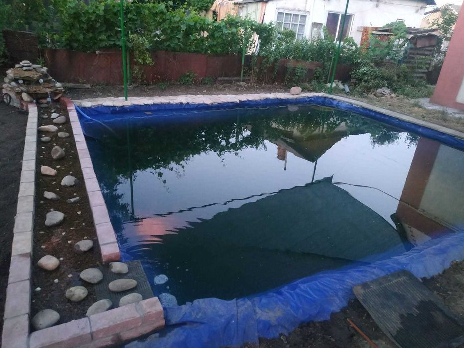 Плівка для штучної водойми ,плівка для  ставка