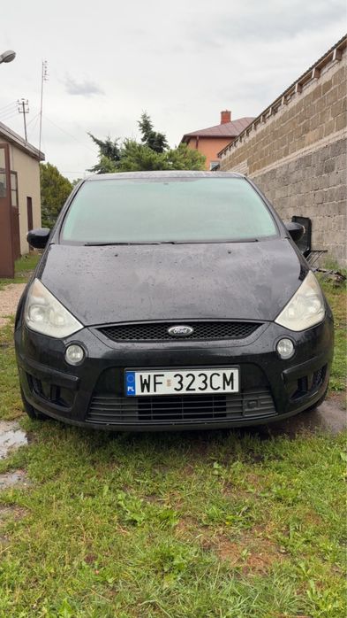 Ford s max bus van