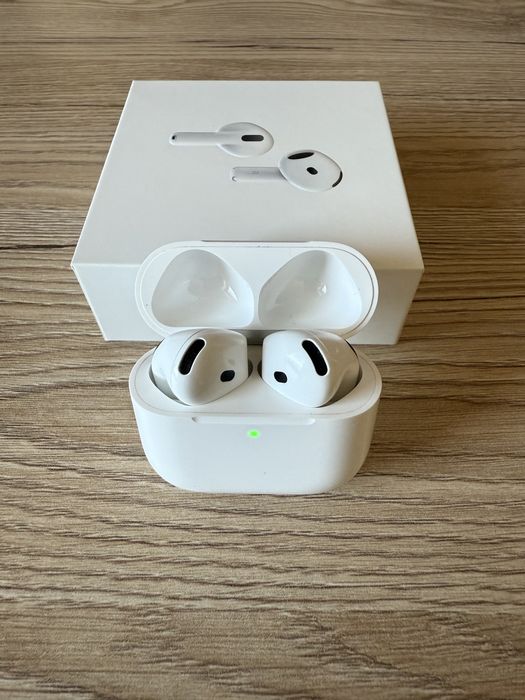 AirPods 4 com Cancelamento de Ruido como Novos