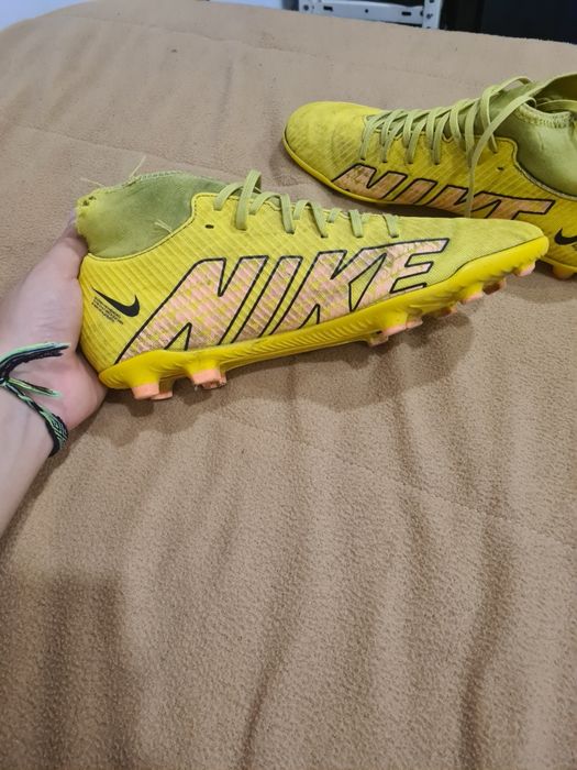 Chuteiras Nike Mercurial