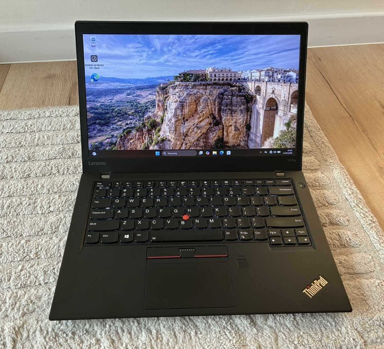 Ноутбук Lenovo ThinkPad  T470s/ intel  i5 -7Gen /DDR4 -8GB