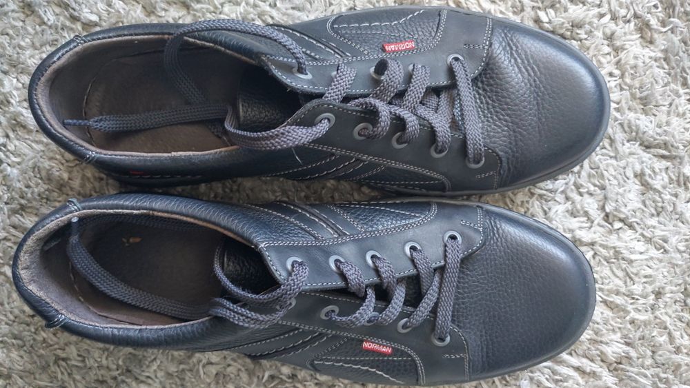 Продам туфли 45 размер