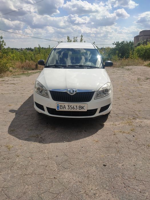 автомобиль Skoda