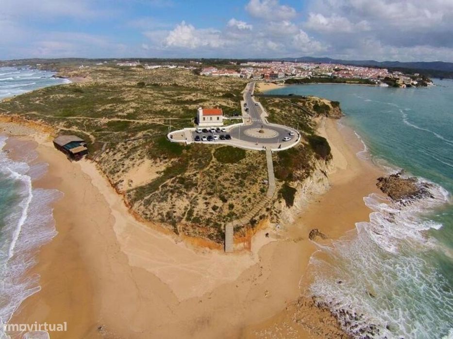 Moradia em Banda T5 com vista, Milfontes, Odemira