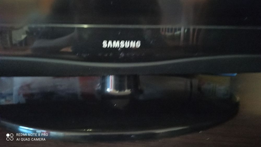 Телевизор Samsung le32c350d1w