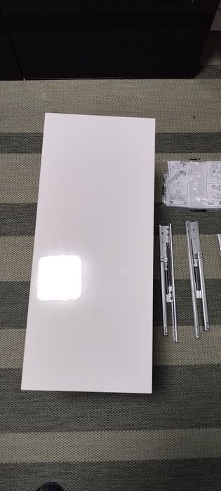 Gavetas brancas IKEA para móvel Besta