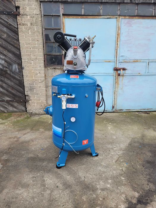 Sprężarka Kompresor Mahle 3.8 kw , 545 L/min , 15Bar ,  350L  jak nowa